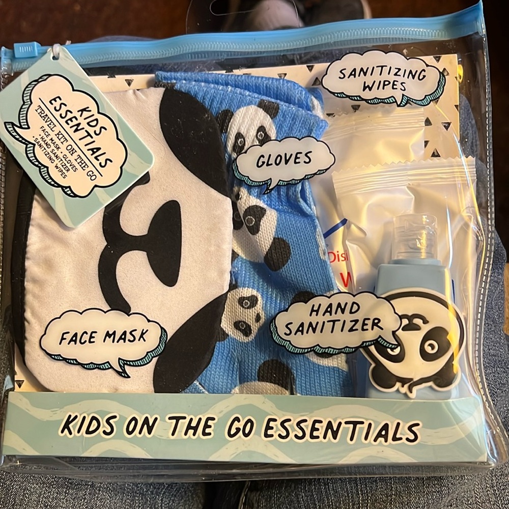 KIDS ESSENTIALS.  BOY